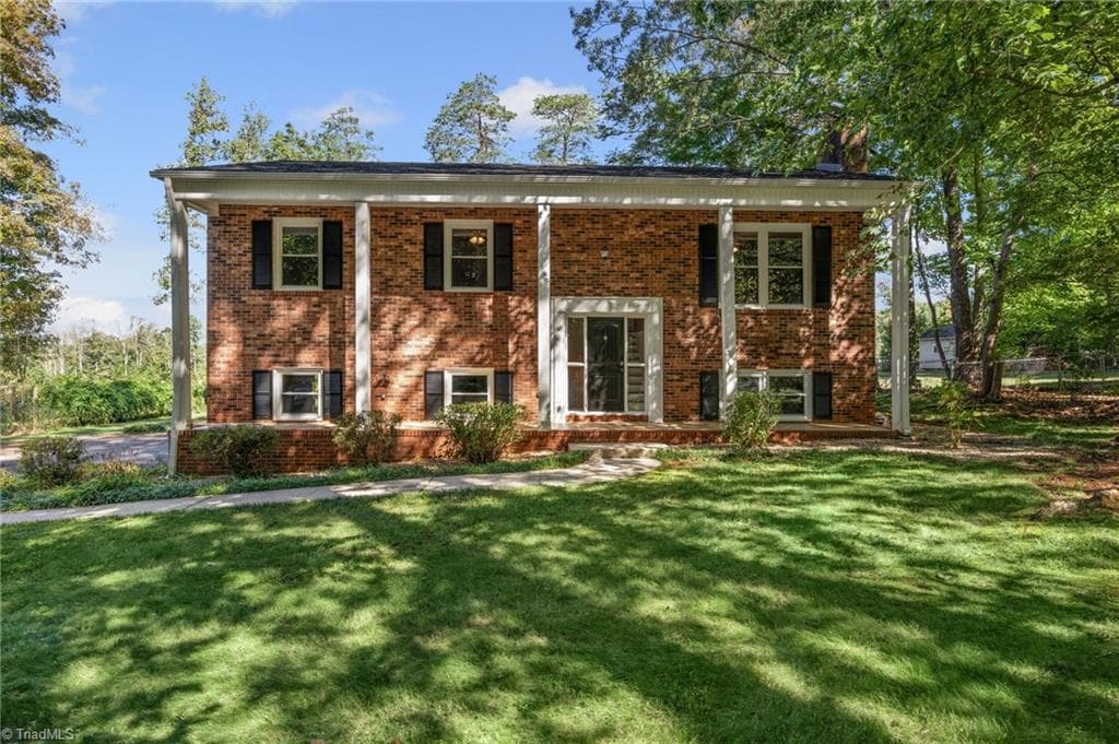 180 Hickory Tree Road, Mocksville NC 27028
