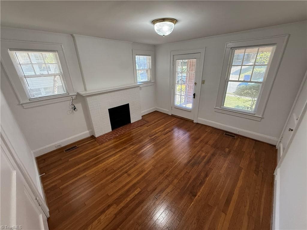 Multi Family at 2061 Craig Street # 1, Winston-Salem NC 27103, photo 2 of 10