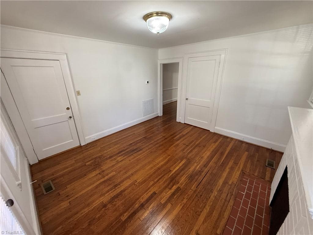 Multi Family at 2061 Craig Street # 1, Winston-Salem NC 27103, photo 3 of 10