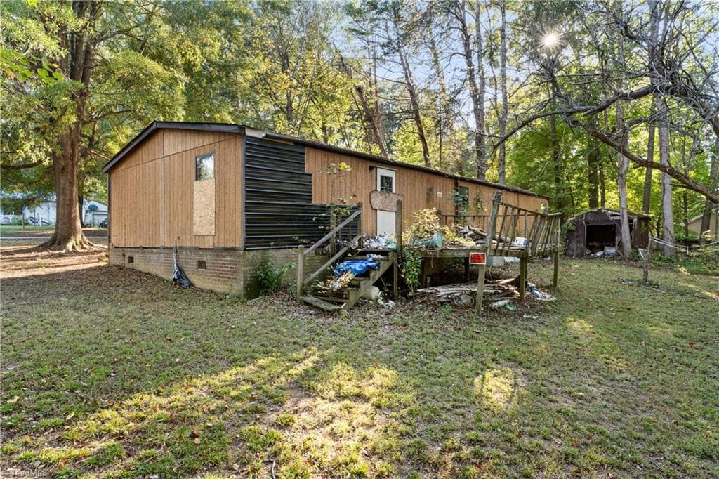 Manufactured Home at 7123 Bonanza Drive, Kernersville NC 27284, Kernersville, photo 10 of 11