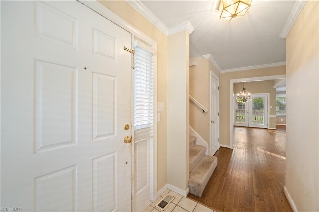 Stick/Site Built at 4564 Fernhaven Circle, Winston-Salem NC 27104, Winston-Salem, photo 7 of 44