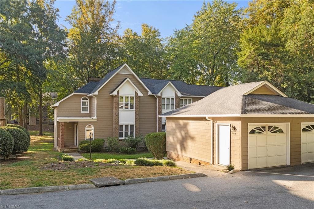 Stick/Site Built at 4564 Fernhaven Circle, Winston-Salem NC 27104, Winston-Salem, photo 4 of 44