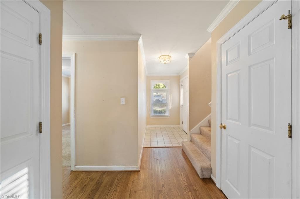 Stick/Site Built at 4564 Fernhaven Circle, Winston-Salem NC 27104, Winston-Salem, photo 8 of 44