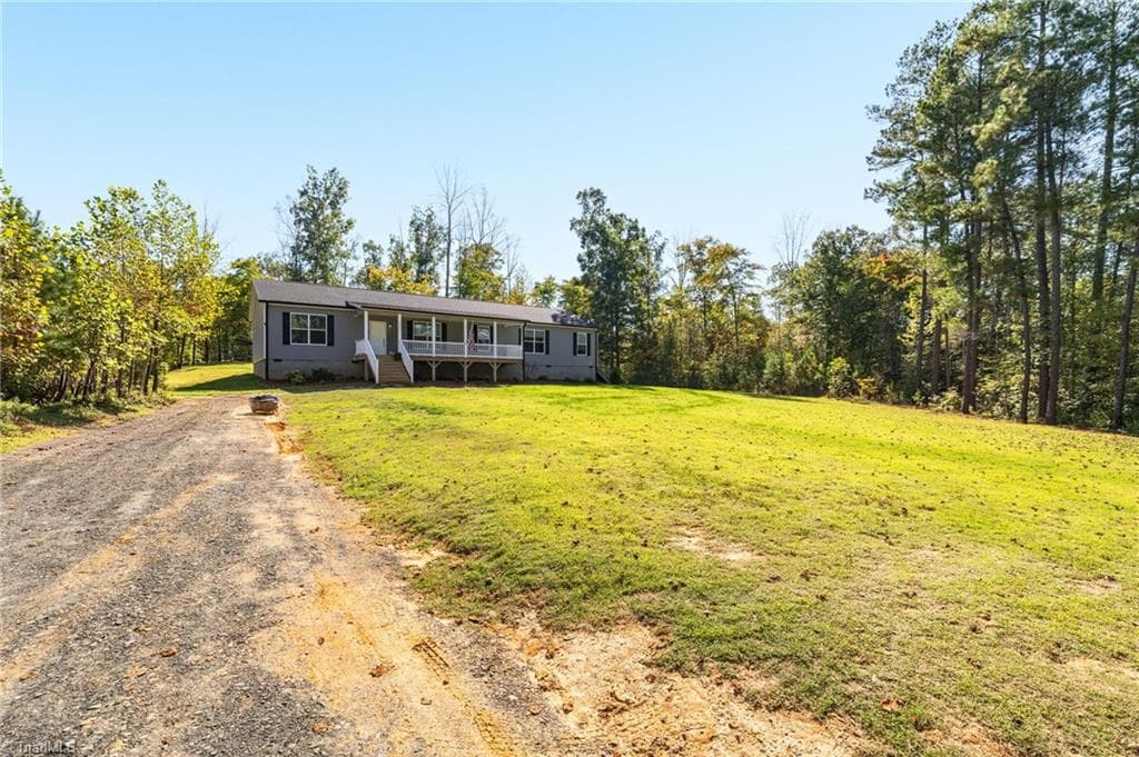 Modular at 1418 Vernon Road, Reidsville NC 27320, Reidsville, photo 4 of 34