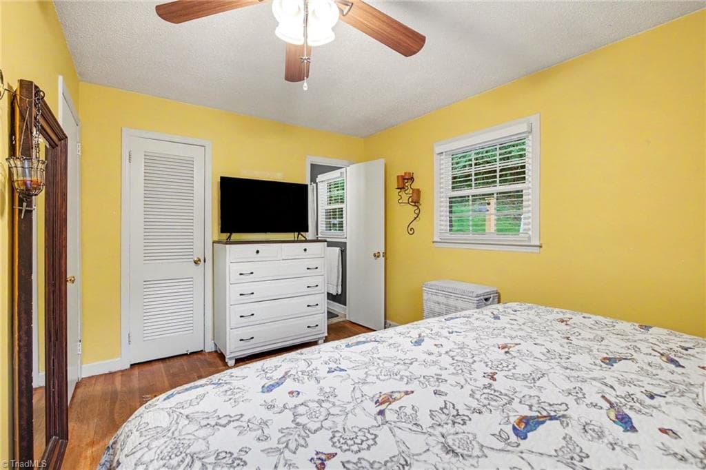 Stick/Site Built at 2336 Kaywood Lane, Winston-Salem NC 27103, photo 13 of 28