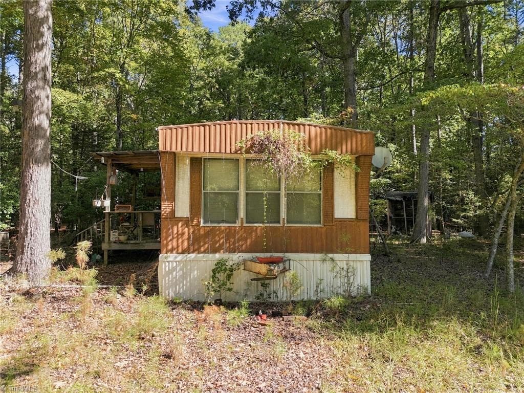 Single Family Residence at 96 Deer Run, Pittsboro NC 27312, photo 16 of 16