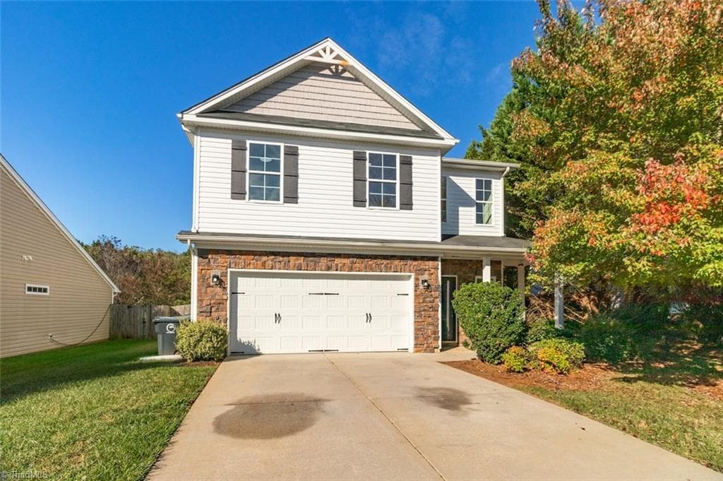 Stick/Site Built at 5911 Laurel Creek Court, Greensboro NC 27405, Greensboro, photo 2 of 23