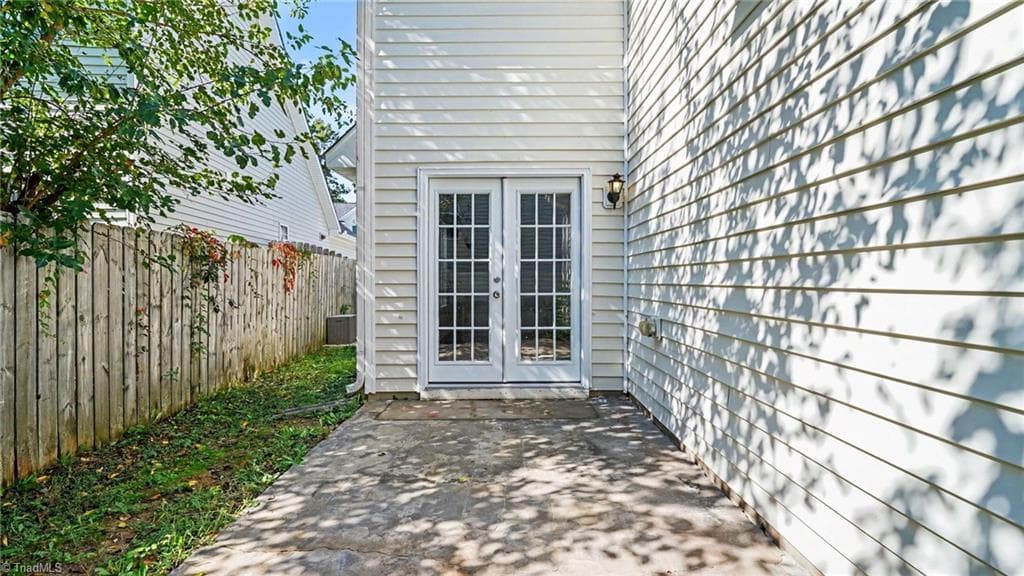 Stick/Site Built at 4401 River Forest Lane, Greensboro NC 27409, Greensboro, photo 15 of 20