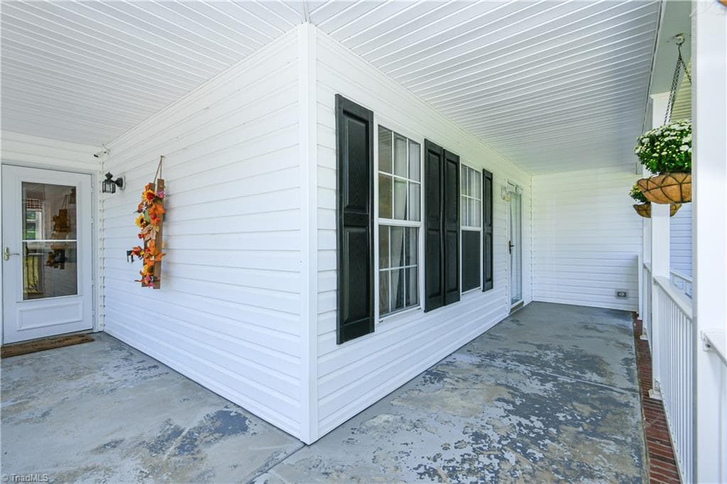 Stick/Site Built at 685 Dynasty Drive, Asheboro NC 27205, Asheboro, photo 33 of 40