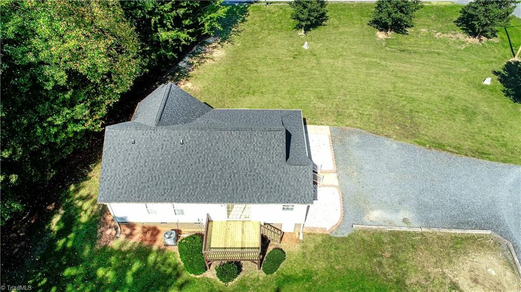 Stick/Site Built at 685 Dynasty Drive, Asheboro NC 27205, Asheboro, photo 37 of 40