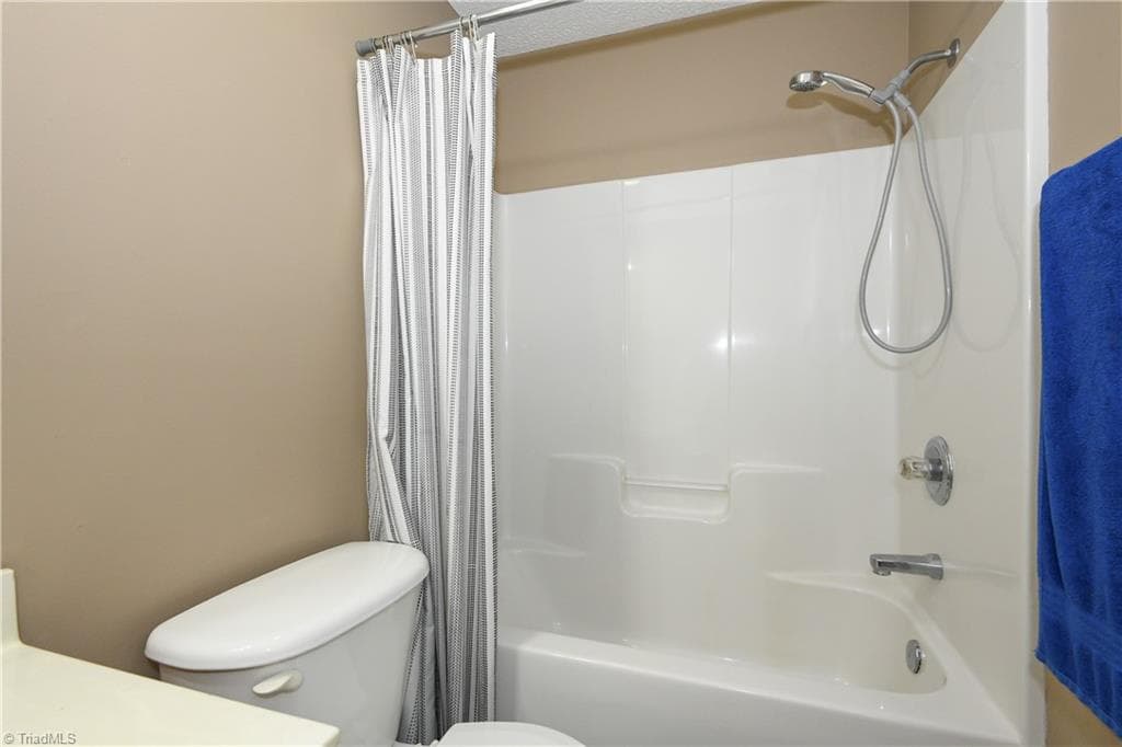 Stick/Site Built at 685 Dynasty Drive, Asheboro NC 27205, Asheboro, photo 19 of 40