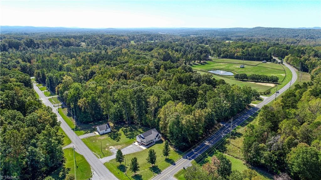 Stick/Site Built at 685 Dynasty Drive, Asheboro NC 27205, Asheboro, photo 39 of 40