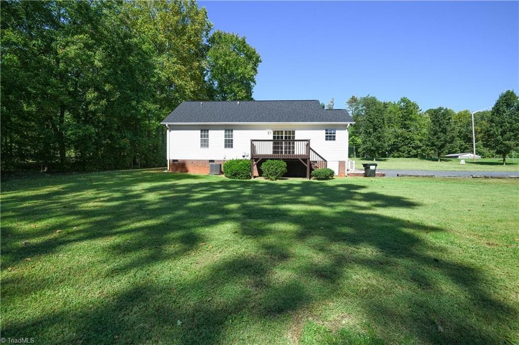Stick/Site Built at 685 Dynasty Drive, Asheboro NC 27205, Asheboro, photo 29 of 40