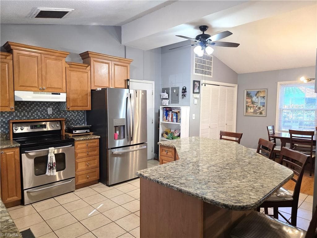 Stick/Site Built at 119 Ridgeway Road, Thomasville NC 27360, Thomasville, photo 14 of 33