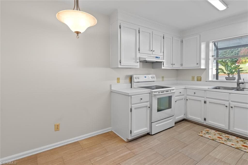 Stick/Site Built at 120 Greenbriar Street # 3, Mount Airy NC 27030, Mount Airy, photo 6 of 43