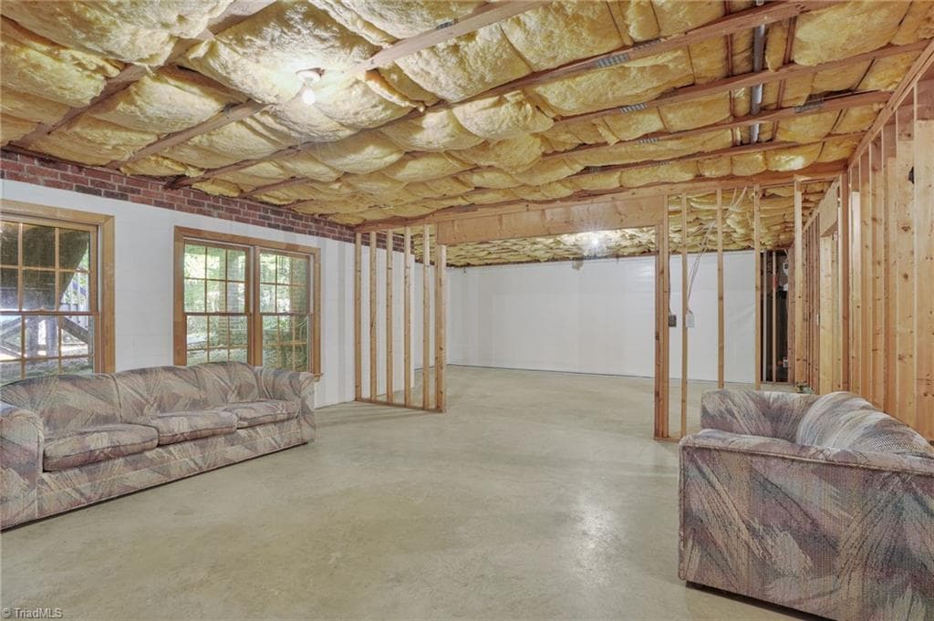 Stick/Site Built at 5731 Brightington Court, Kernersville NC 27284, photo 47 of 50