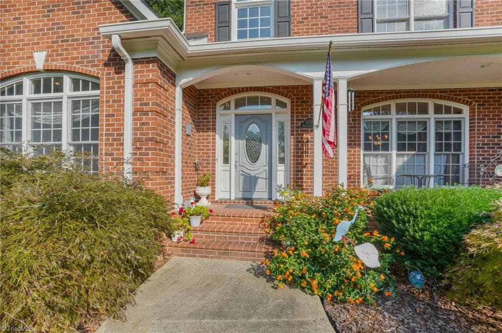 Stick/Site Built at 5731 Brightington Court, Kernersville NC 27284, photo 4 of 50