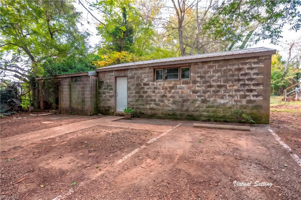 Stick/Site Built at 1610 NE 22nd Street, Winston-Salem NC 27105, Winston-Salem, photo 19 of 22