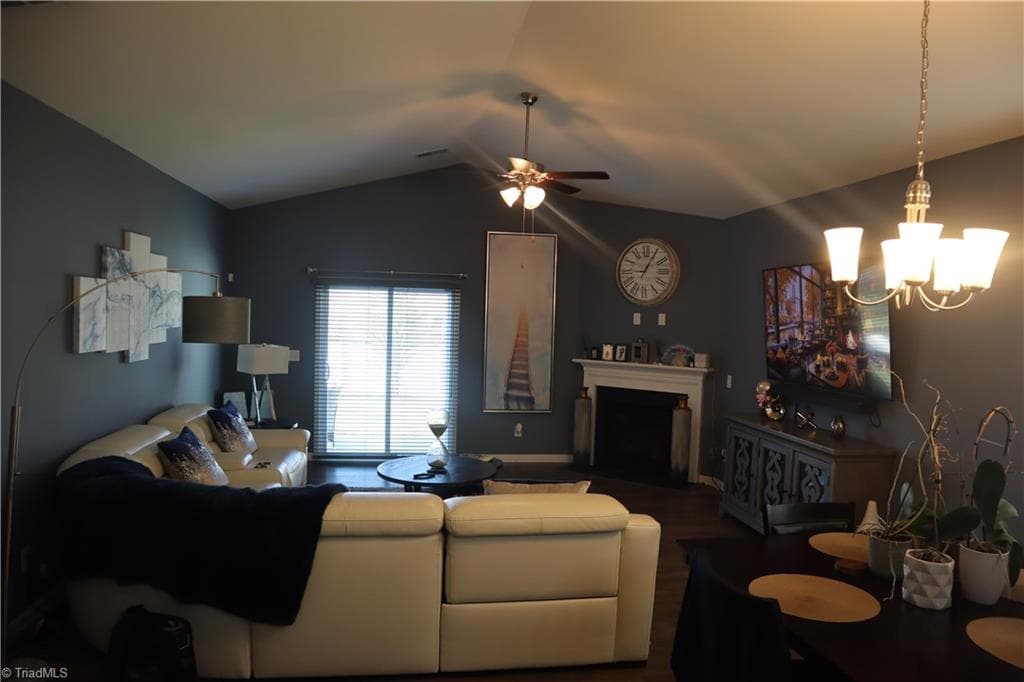 Stick/Site Built at 9032 Harwood Knoll Drive, Charlotte NC 28214, photo 10 of 20