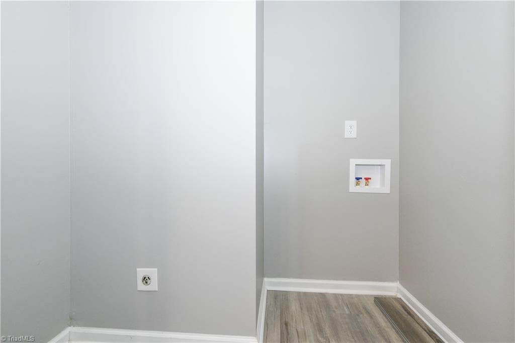Stick/Site Built at 2205 Gable Way, High Point NC 27262, High Point, photo 12 of 28