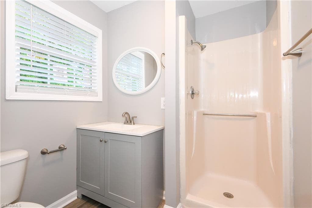 Stick/Site Built at 2205 Gable Way, High Point NC 27262, High Point, photo 21 of 28