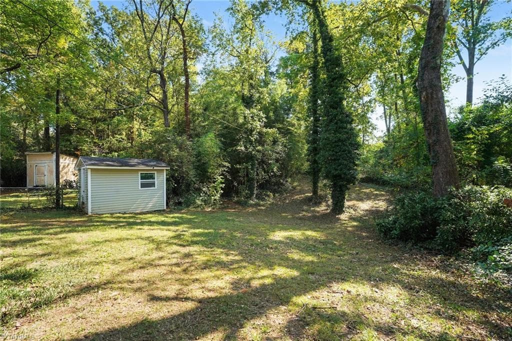 Stick/Site Built at 2511 Woodview Drive, Greensboro NC 27408, Greensboro, photo 30 of 30