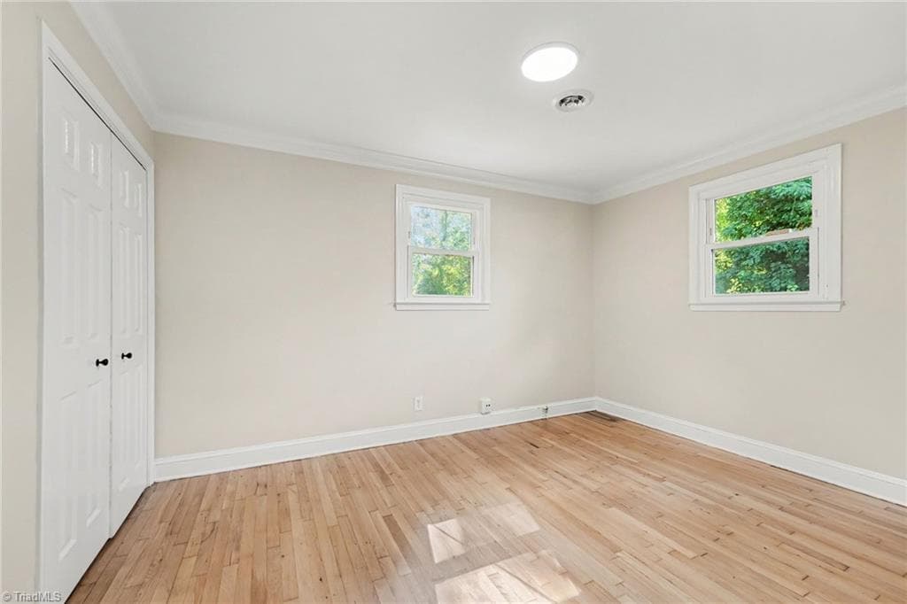 Stick/Site Built at 2511 Woodview Drive, Greensboro NC 27408, Greensboro, photo 19 of 30