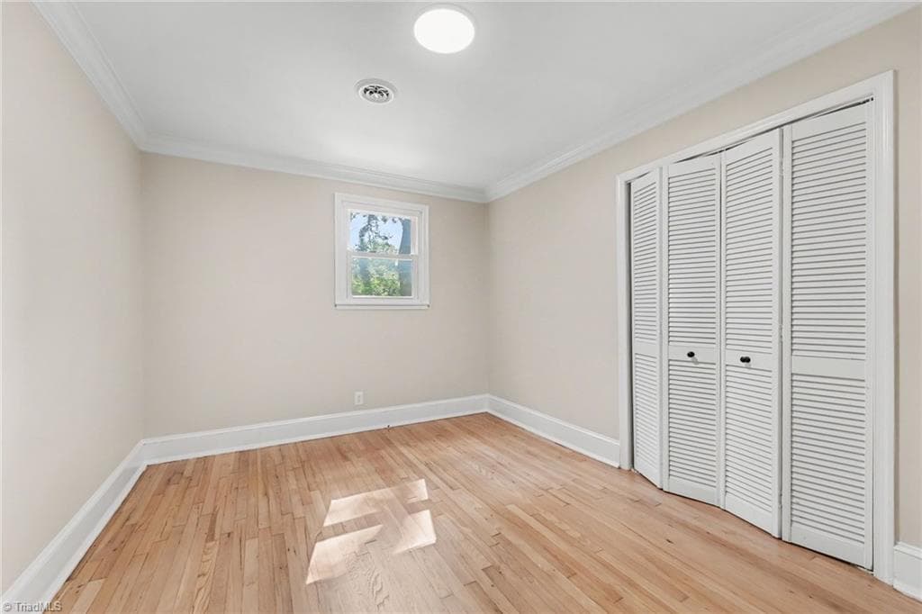 Stick/Site Built at 2511 Woodview Drive, Greensboro NC 27408, Greensboro, photo 21 of 30