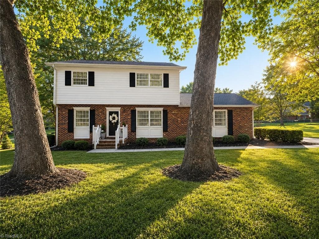 Stick/Site Built at 205 Fairway Drive, Eden NC 27288, photo 2 of 47