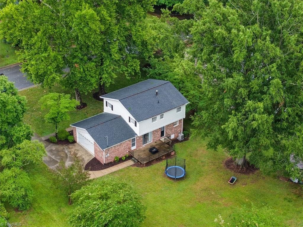 Stick/Site Built at 205 Fairway Drive, Eden NC 27288, photo 42 of 47