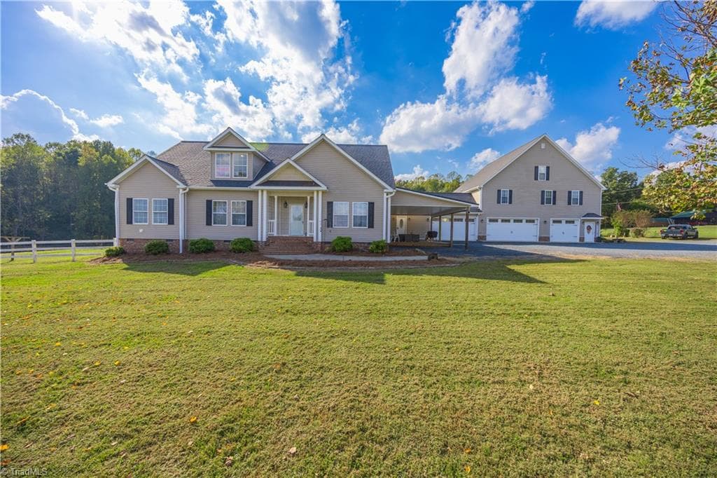 4561 Shelton Country Road, Liberty NC 27298