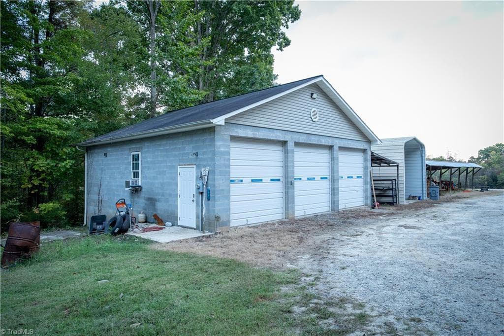 Stick/Site Built at 5805 Pine Hall Road, Walnut Cove NC 27052, photo 7 of 25
