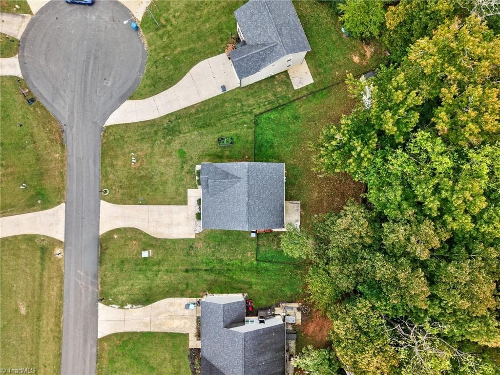 Stick/Site Built at 134 Gumtree Court, Mocksville NC 27028, photo 30 of 35
