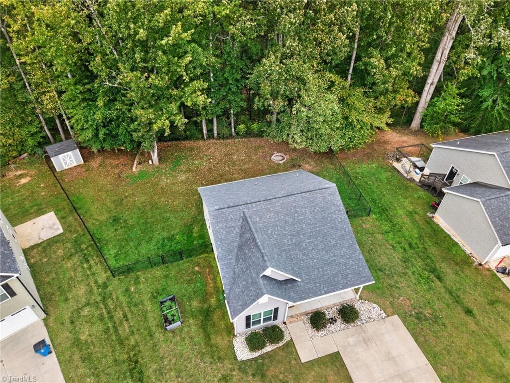 Stick/Site Built at 134 Gumtree Court, Mocksville NC 27028, photo 31 of 35