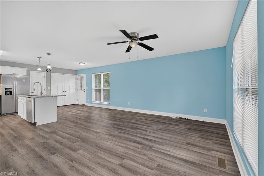 Stick/Site Built at 134 Gumtree Court, Mocksville NC 27028, photo 4 of 35