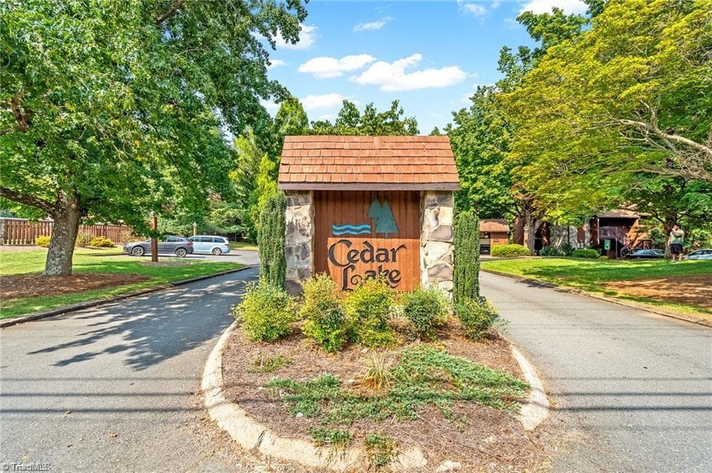 Stick/Site Built at 102 Cedar Lake Trail, Winston-Salem NC 27104, photo 23 of 29