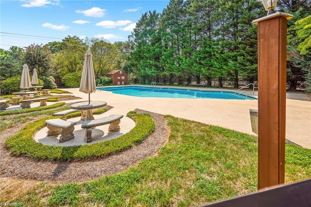 Stick/Site Built at 102 Cedar Lake Trail, Winston-Salem NC 27104, photo 24 of 29
