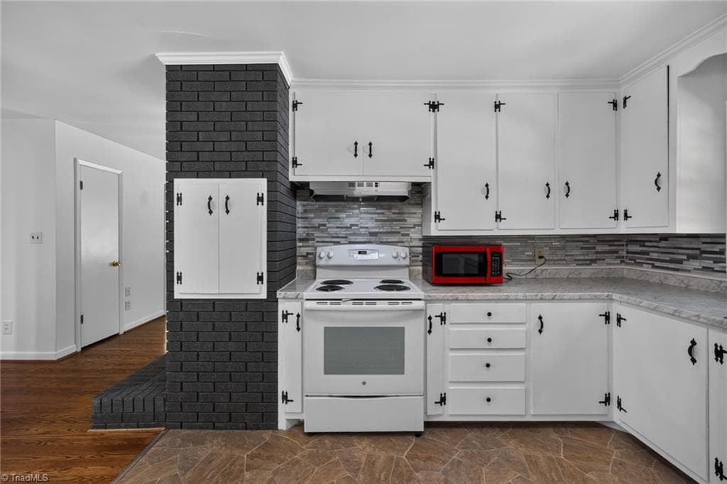Stick/Site Built at 1428 Wiley Lewis Road, Greensboro NC 27406, Greensboro, photo 12 of 29