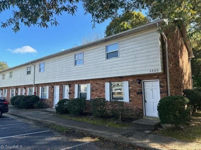 1821 Merritt Drive # A, Greensboro NC 27407