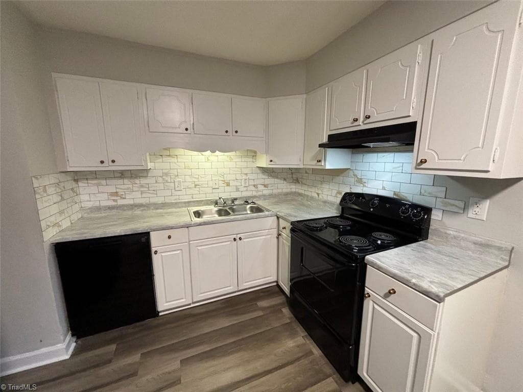 Condo/Townhouse at 1821 Merritt Drive # A, Greensboro NC 27407, photo 5 of 13