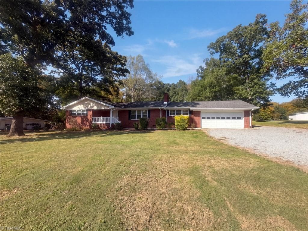 637 Williamsdale Road, Graham NC 27253