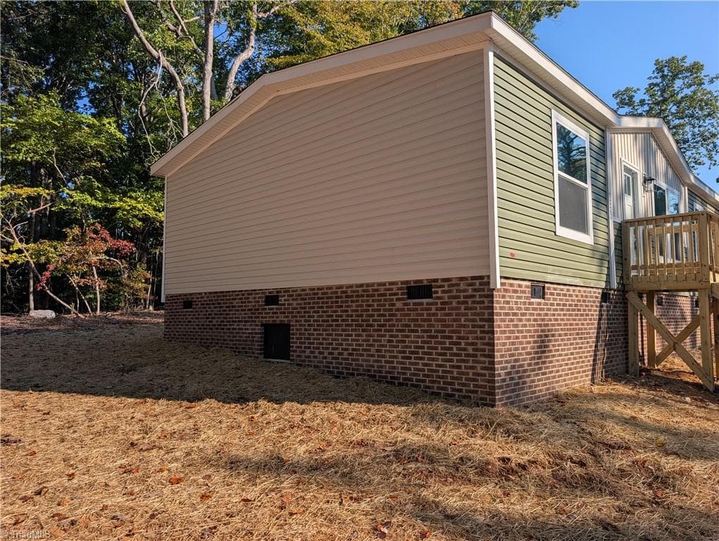Manufactured Home at 1322 Pineview Road, Randleman NC 27317, photo 2 of 12