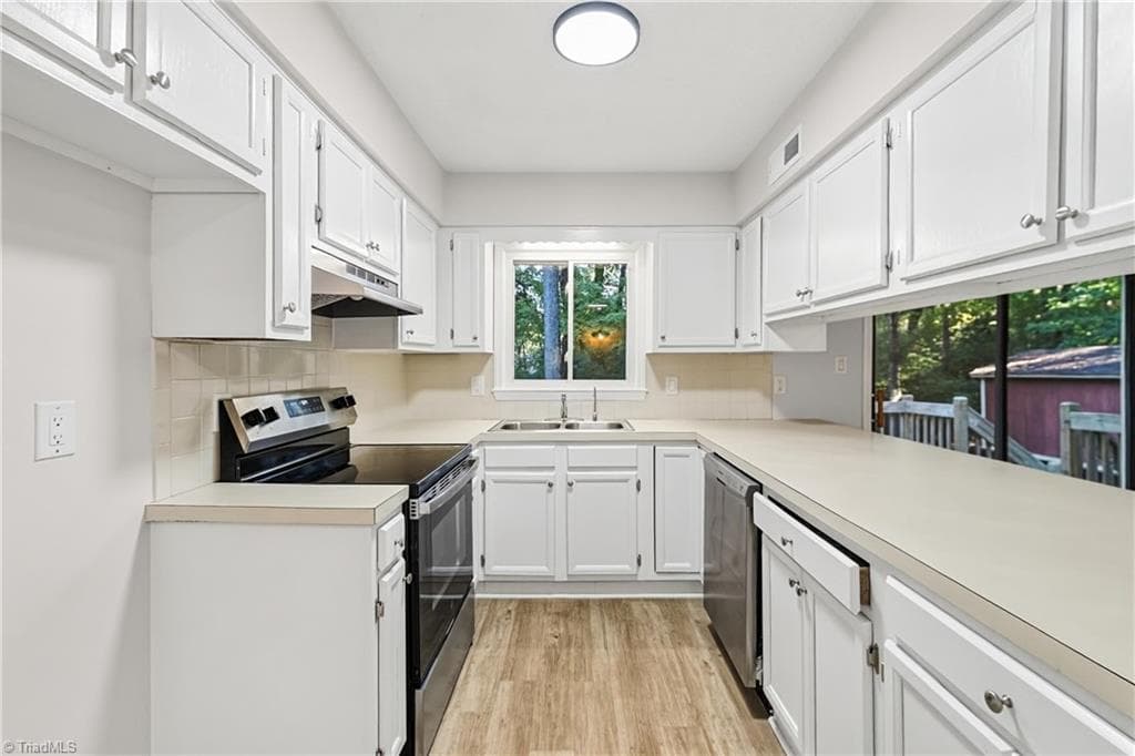 Stick/Site Built at 3299 Whitaker Court NW, Winston-Salem NC 27106, photo 5 of 16