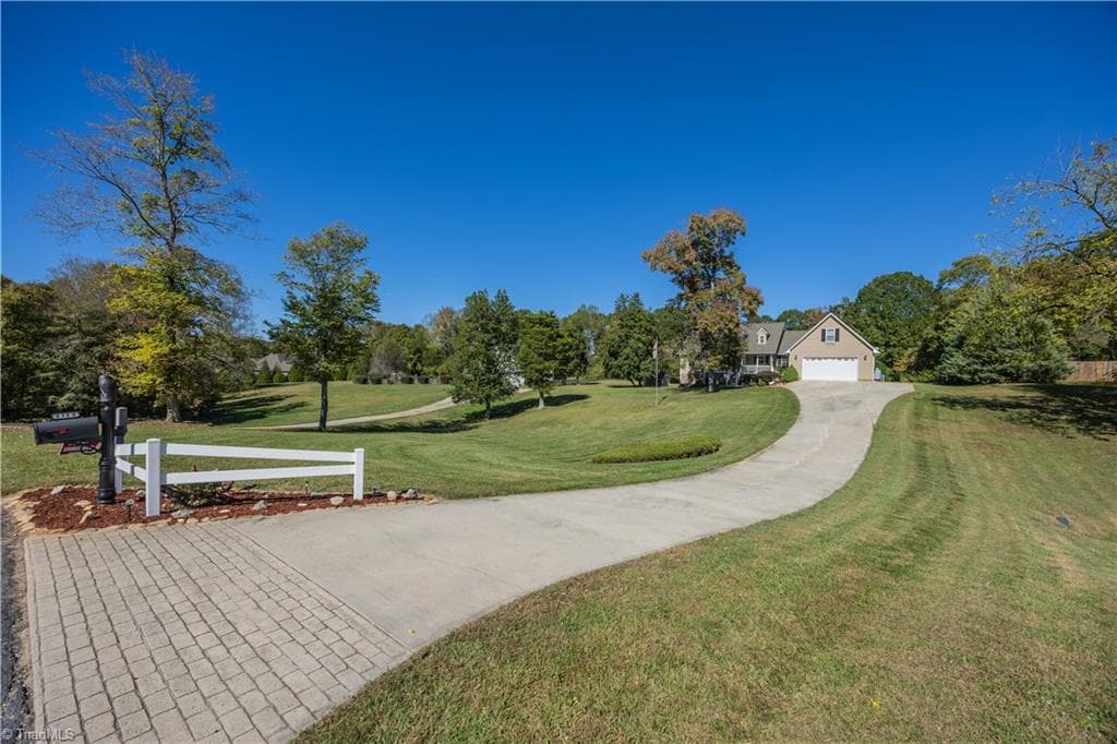 Stick/Site Built at 3139 Clear Ridge Drive, Trinity NC 27370, photo 2 of 46