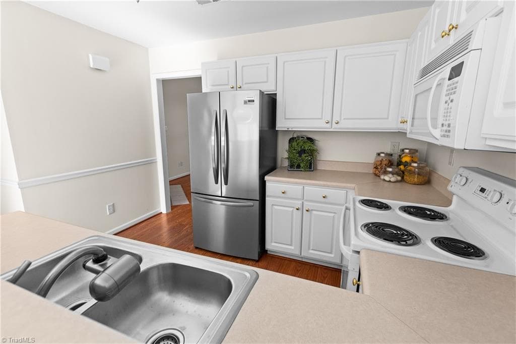 Stick/Site Built at 3649 Rock Meadow Circle, High Point NC 27265, High Point, photo 11 of 37