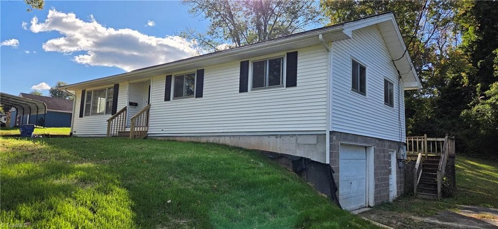Stick/Site Built at 1811 Gwyn Street, Mount Airy NC 27030, photo 3 of 30