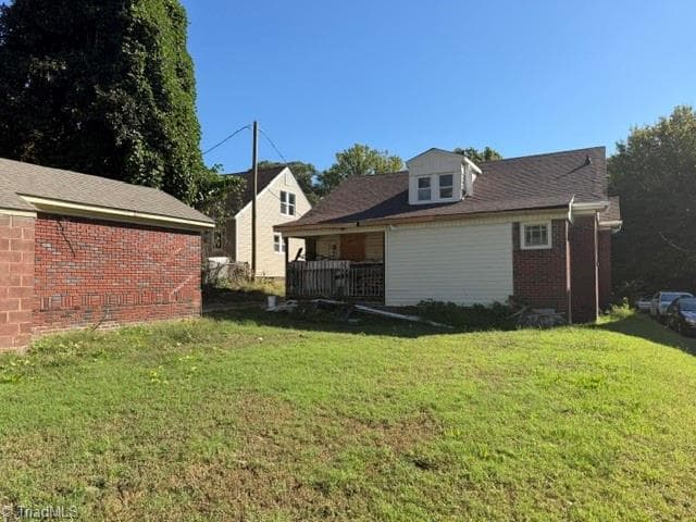 Stick/Site Built at 2300 N Glenn Avenue, Winston-Salem NC 27105, Winston-Salem, photo 6 of 6