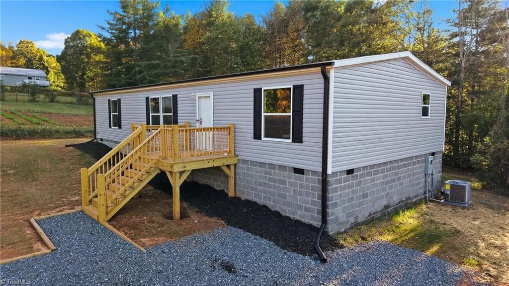 4277 Chinquapin Circle, Lenoir NC 28645