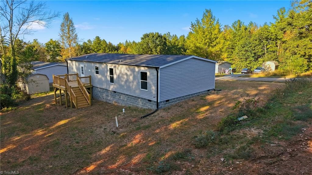 Manufactured Home at 4277 Chinquapin Circle, Lenoir NC 28645, photo 39 of 39