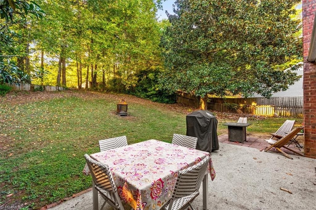 Stick/Site Built at 4109 Trappers Run Court, High Point NC 27265, photo 32 of 44